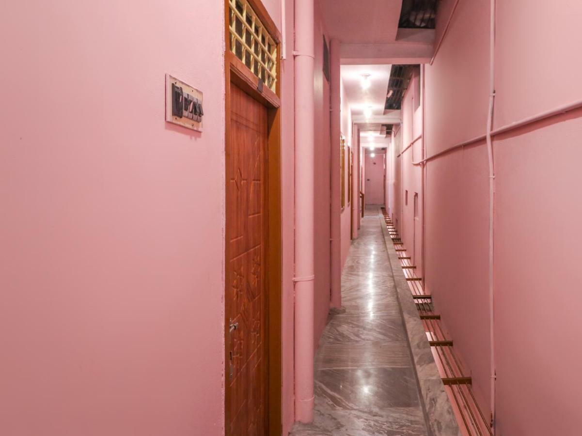 Oyo 46737 Sri Annamalai Residency Saver Tiruvannāmalai Exterior foto